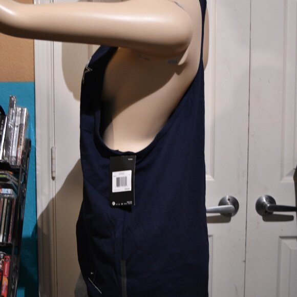 Dallas Cowboys Nike tee Women's GYM Tank Top Nw with Tag Size Multiple sizes - Picture 3 of 10